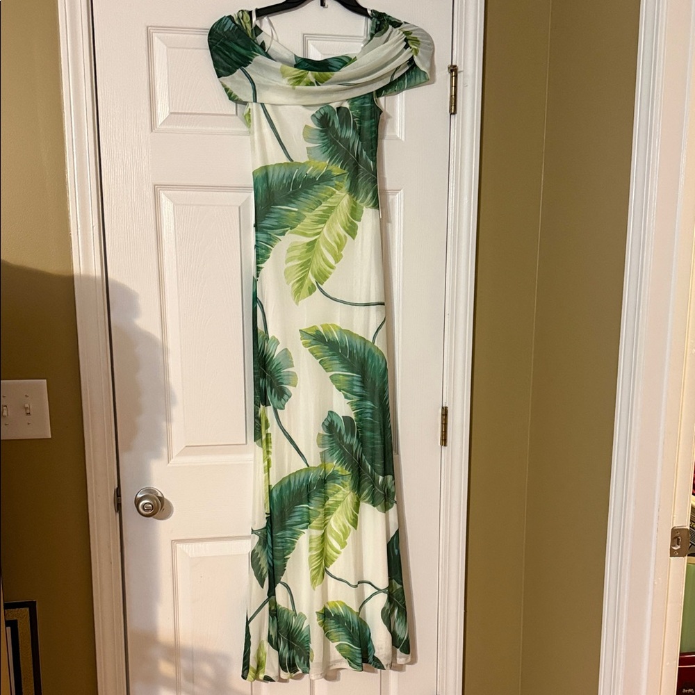 Tropical Green Leaf Print Dress - Picture 1 of 6